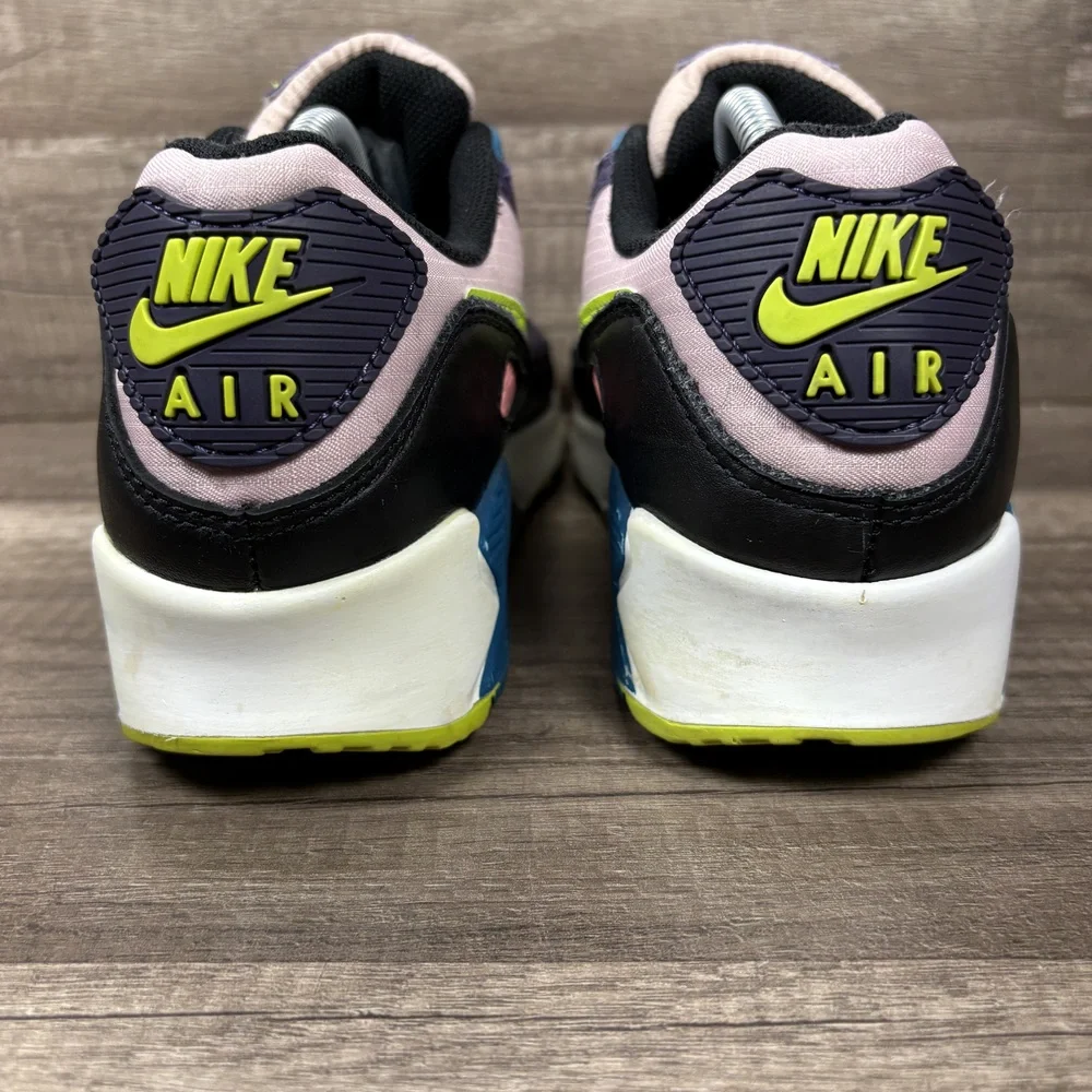 Nike Air Max 90 Pink Purple Womens US Size 8 EUR 39 CV8819-500 Sneakers